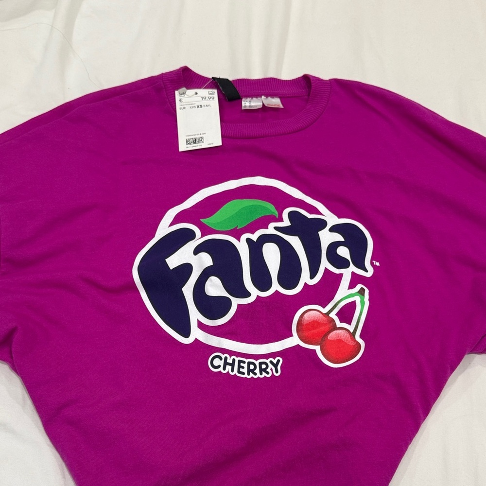 Fanta T-Shirt - Purple nwt XS adult